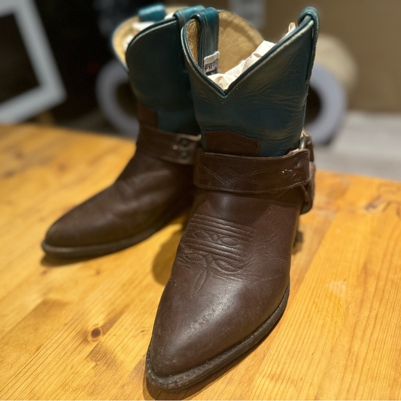 Frye teal and brown cowboy boots - size 5.5 - Picture 3 of 3